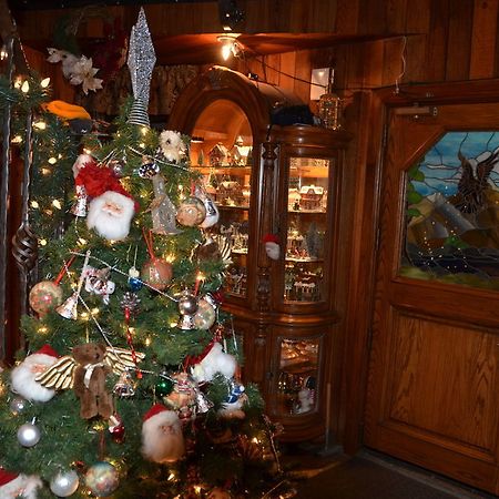Where Eagles Fly Bed & Breakfast Elk Point Exterior photo