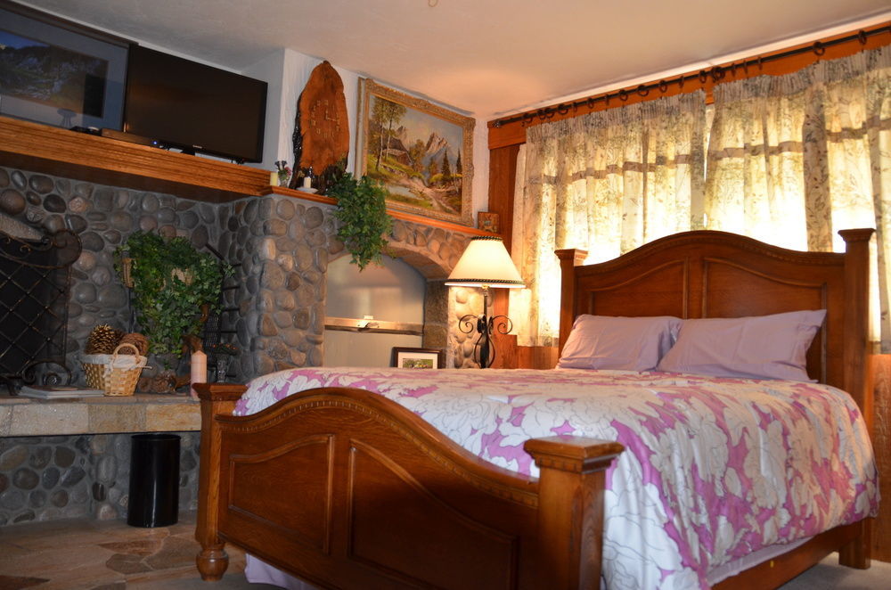 Where Eagles Fly Bed & Breakfast Elk Point Exterior photo