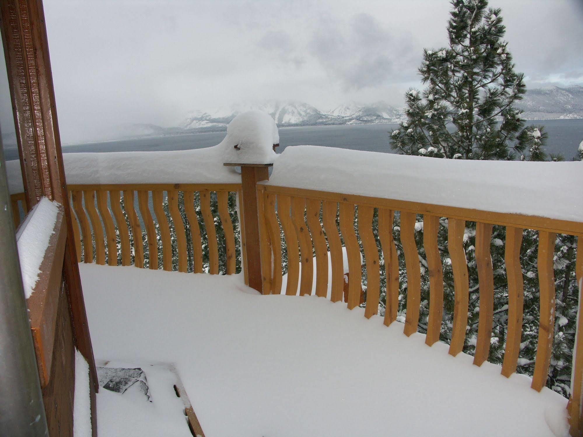Where Eagles Fly Bed & Breakfast Elk Point Exterior photo